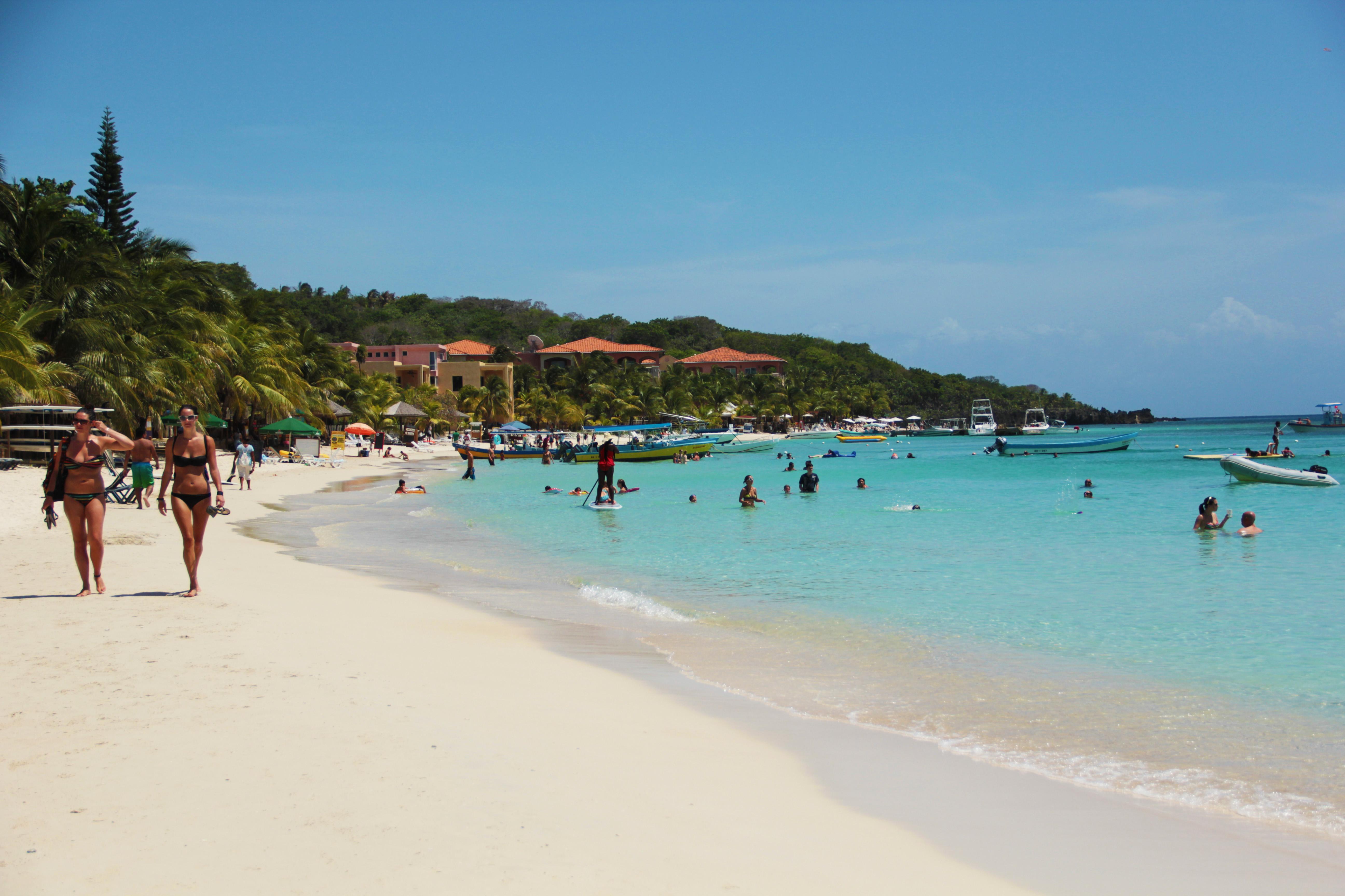 Hotel Henry Morgan All Inclusive West Bay Exteriör bild