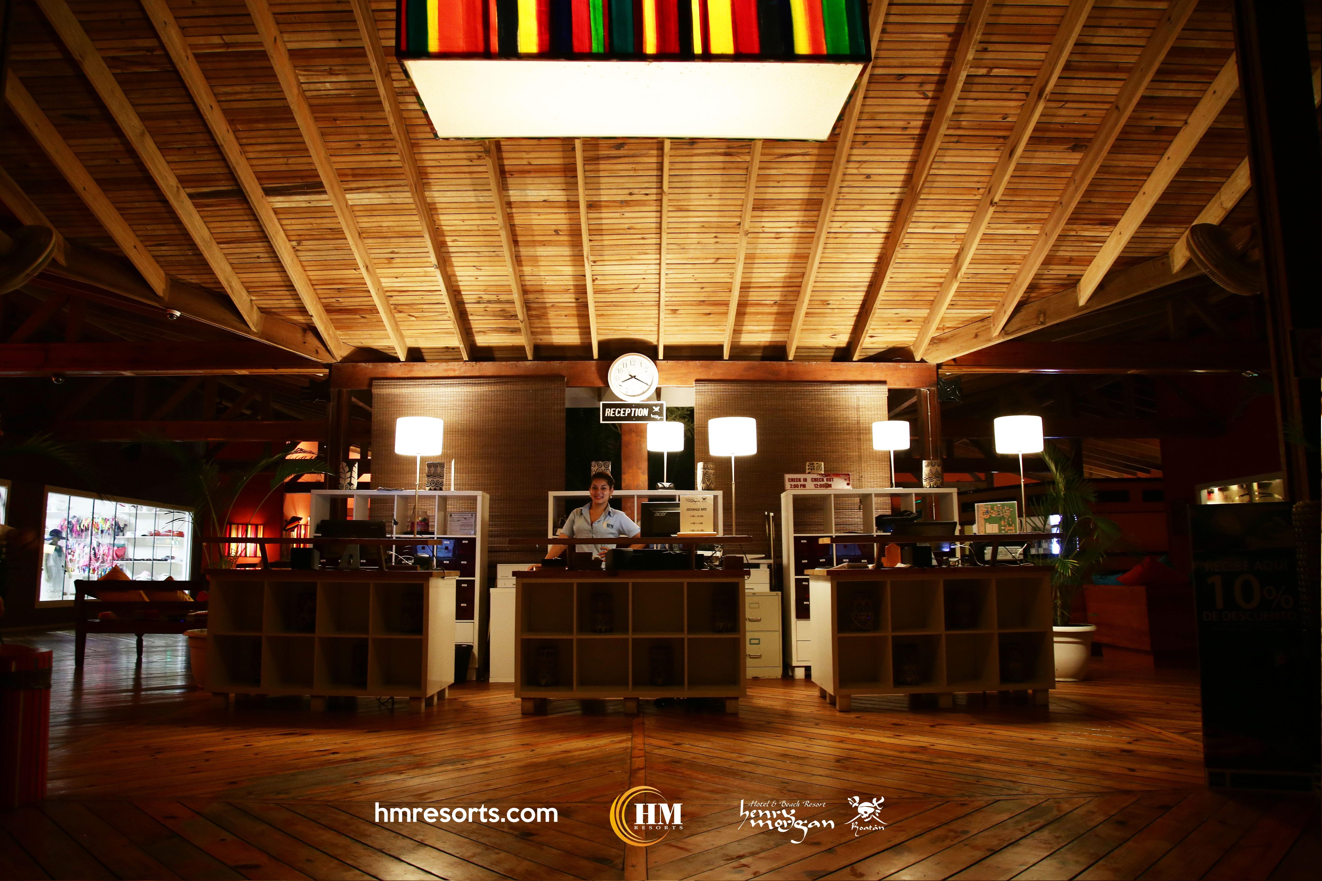 Hotel Henry Morgan All Inclusive West Bay Exteriör bild