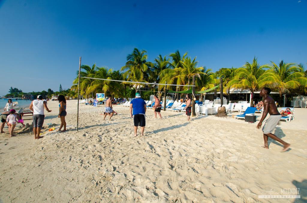 Hotel Henry Morgan All Inclusive West Bay Exteriör bild